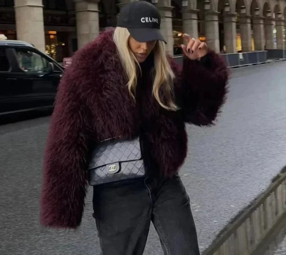 Drune | Schicke Jacke mit flauschigem Fell