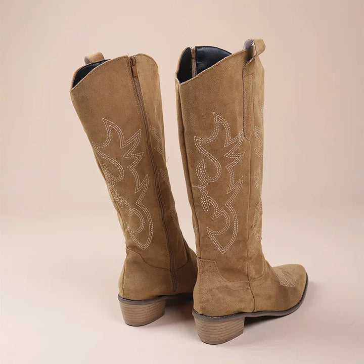 Drune | Cowboy Stiefel - Wildledertextur - Bestickter Schaft - Mid Calf - Niedriger Absatz