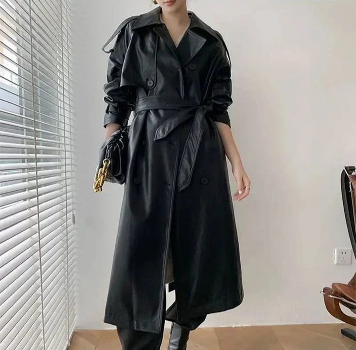 Drune | Damenjacke - Zeitloser Lederlook mit eleganten Details