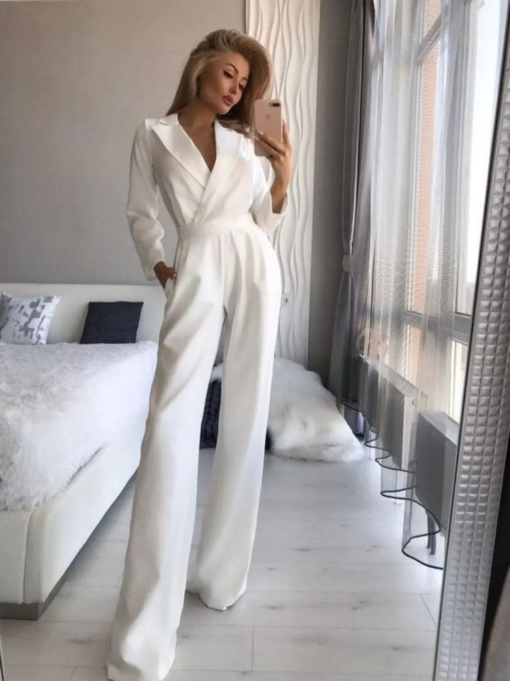 Drune | modischer langer Overall mit Kragen und weitem Bein für einen stilvollen und modernen Look