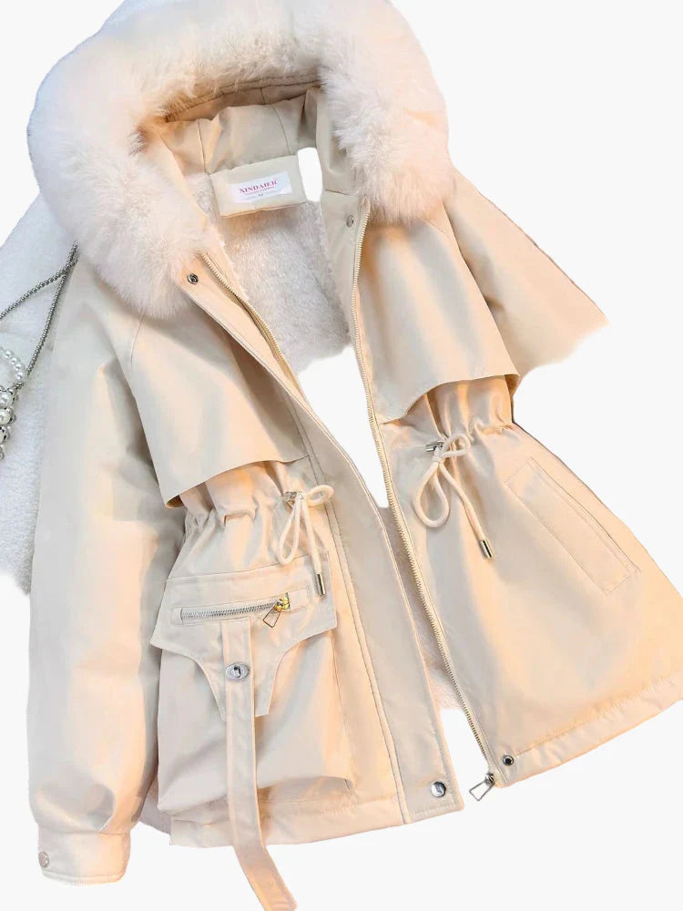 Drune | Winterjacke mit Kapuze und Kunstpelzkragen - Modischer Parka für kalte Tage