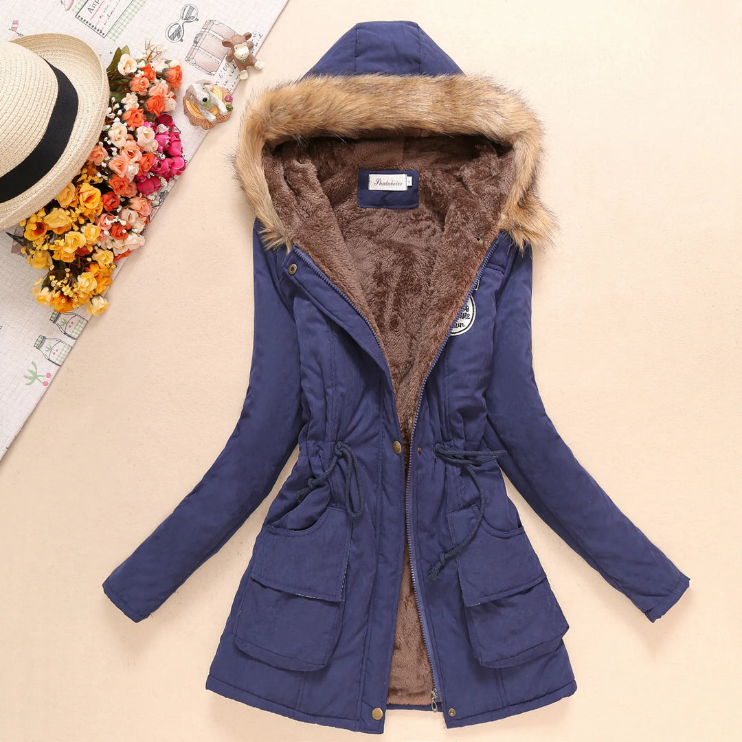 Drune | Warm gefütterte Winterjacke mit Kapuze für Frauen