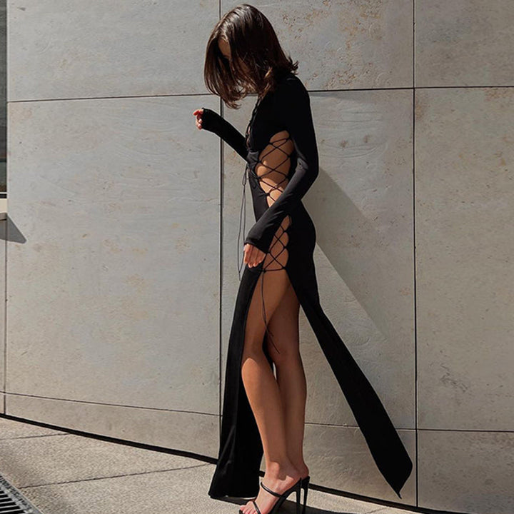 Drune - Langes und tief ausgeschnittenes Kleid für Damen