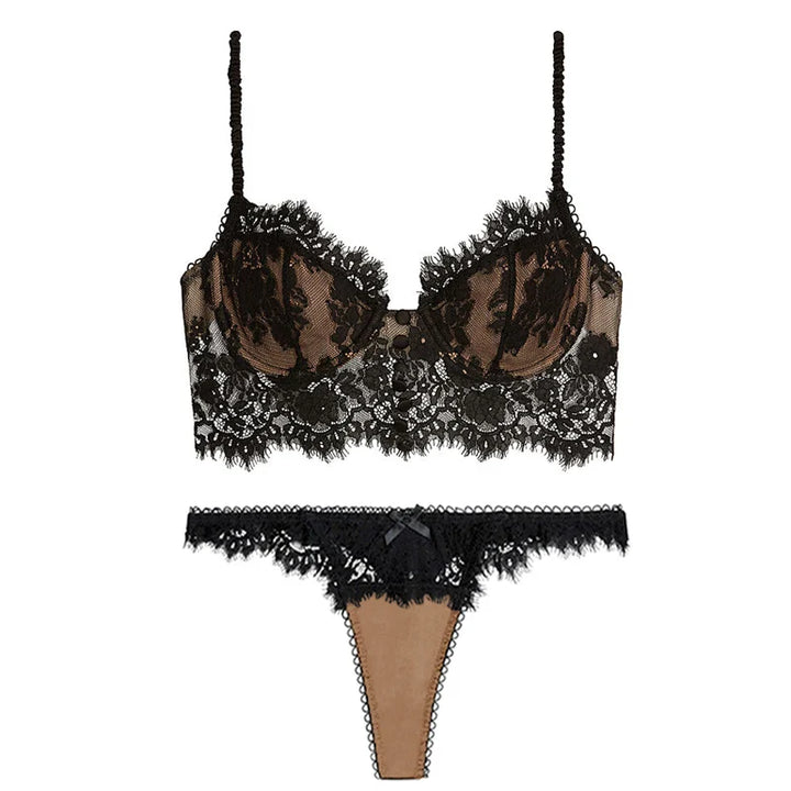 Drune | In deinem Herzen eingeschlossene Lingerie