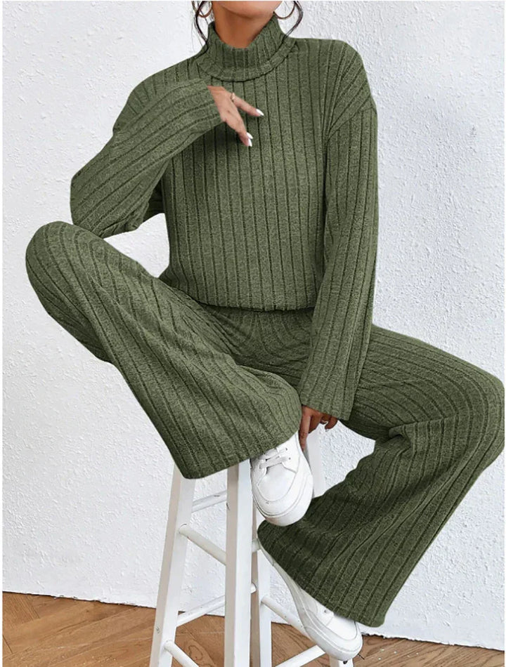 Drune | Strickhose und Rollkragenpullover für Frauen