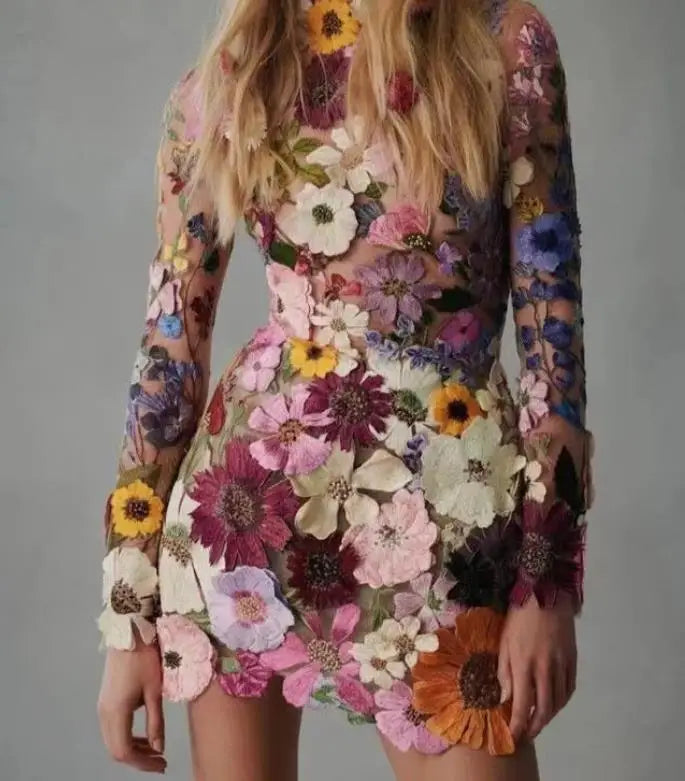 Drune - Dreidimensionales Blumenkleid