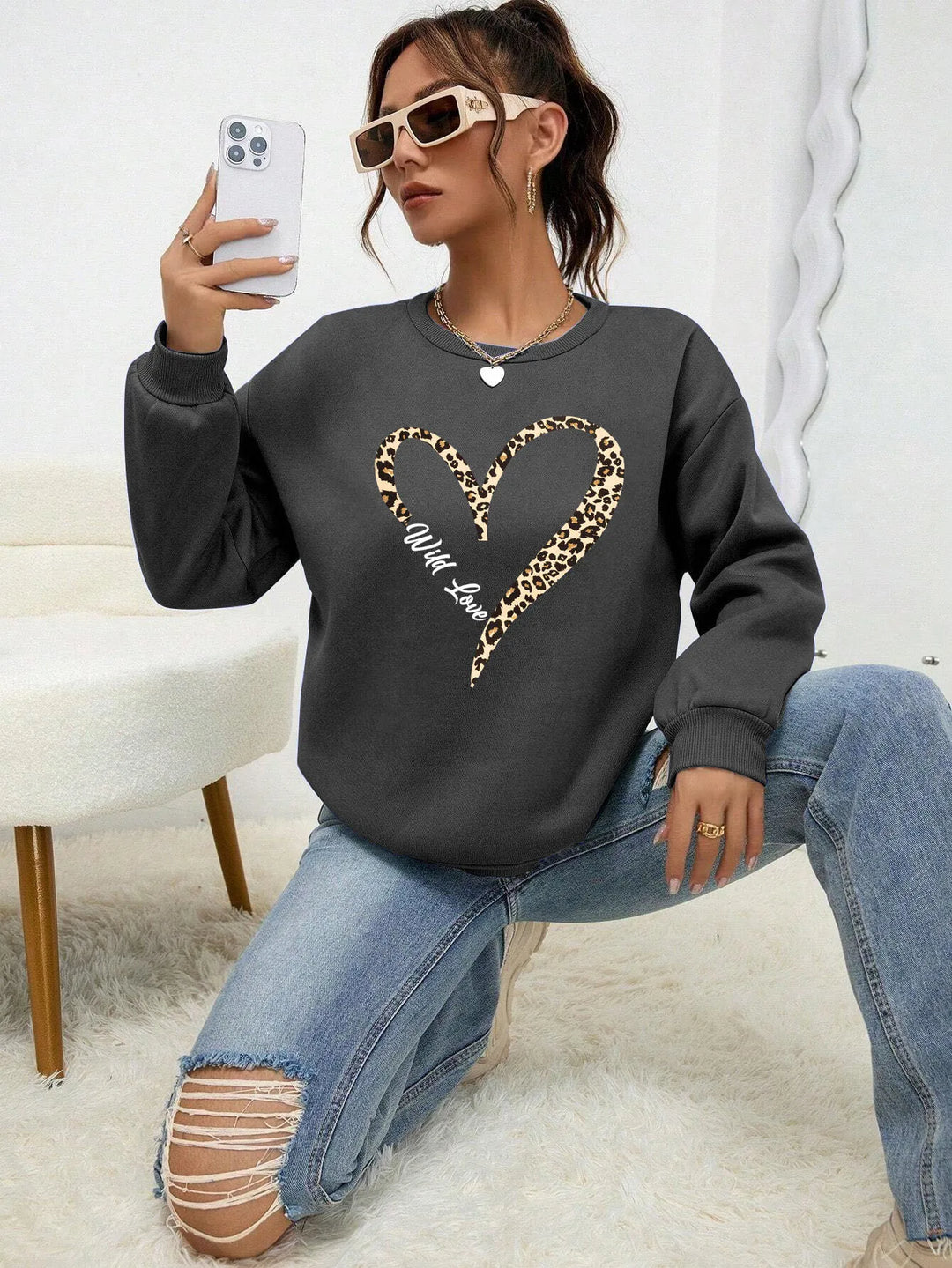 Drune | Sweatshirt mit Leopard-herzprint Polyester Trendy und Komfortabel