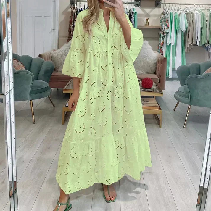 Drune | Elegantes Kleid mit Bestickten Ösen