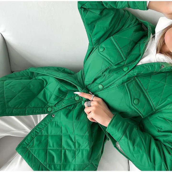 Drune | Klassisch gesteppte Jacke mit Druckknöpfen