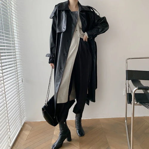 Drune | Langer Trenchcoat Für Frauen Lederlook Stilvoll und Modern