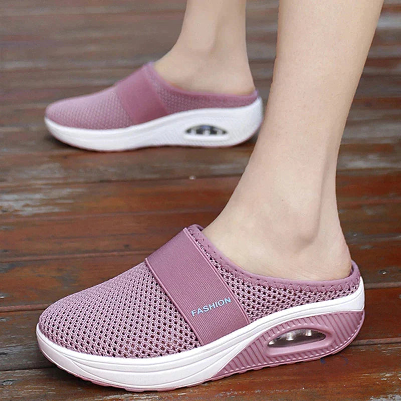 Drune | Schuhe mit Keilabsatz oder orthopädischen Sandalen
