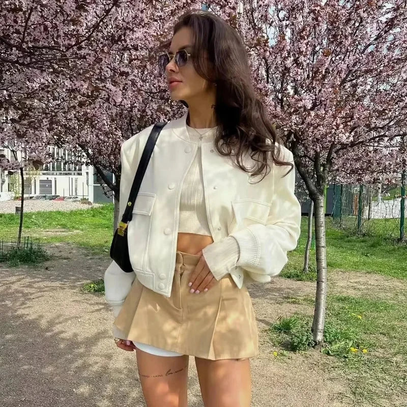 Drune | Cropped Baseballkragen Bomberjacke mit Druckknöpfen