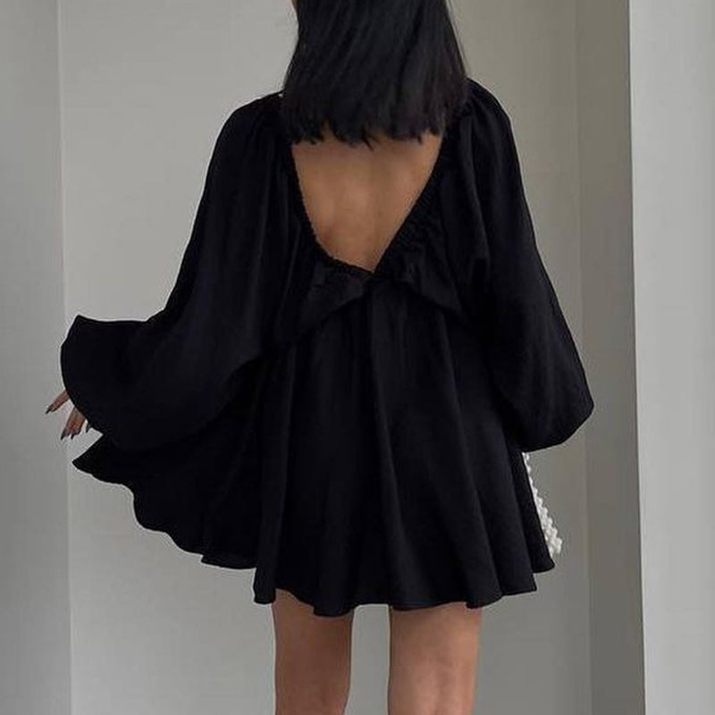 Drune | Gerafftes Minikleid mit Schmetterlingsärmeln