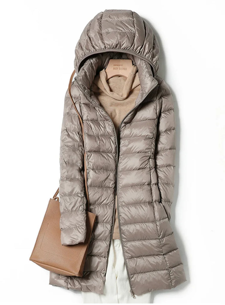 Drune | Leichte Damen-Daunenjacke mit Abnehmbarer Kapuze