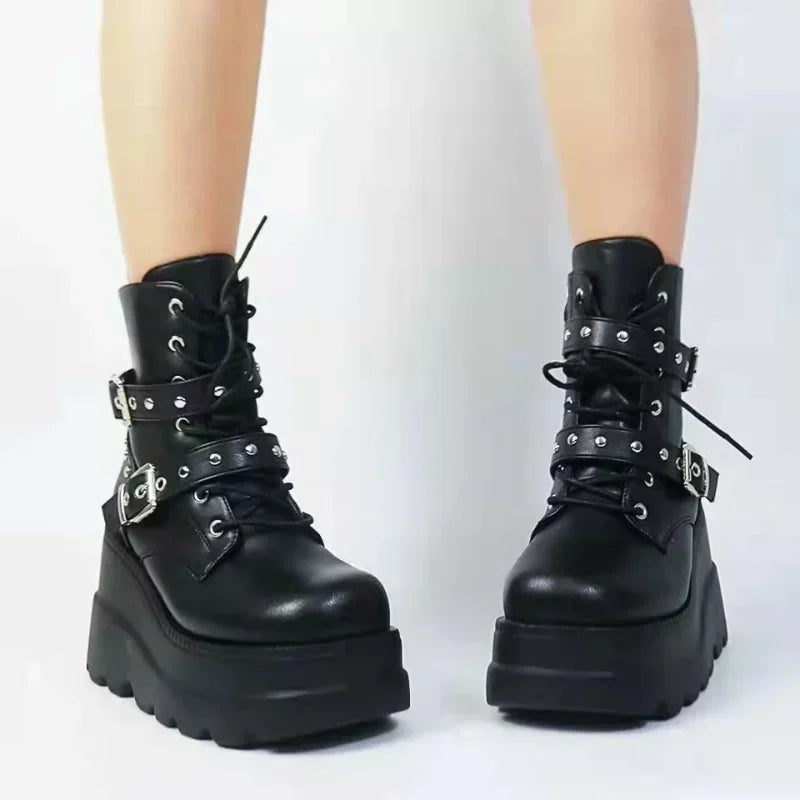Drune | Mühelos Gothische Eleganz Stiefel
