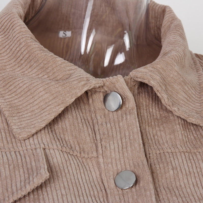 Drune | Corduroy Crop Jacke für Damen Herbstmode 2023