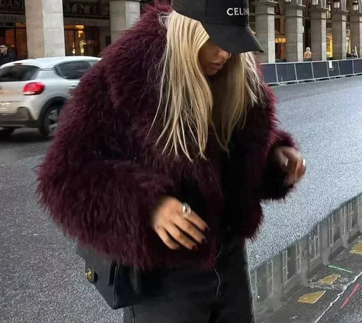 Drune | Kunstpelzjacke - Weiche Plüschtextur - Statement-Oberbekleidung - Winter Glam