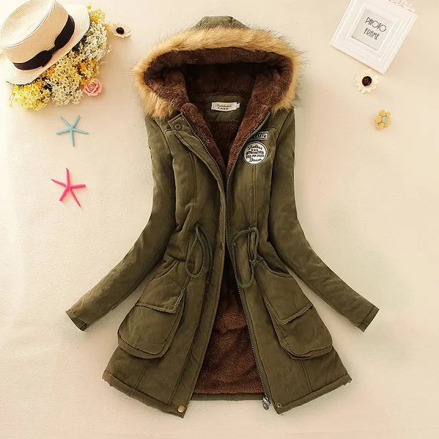 Drune | Warm gefütterte Winterjacke mit Kapuze für Frauen