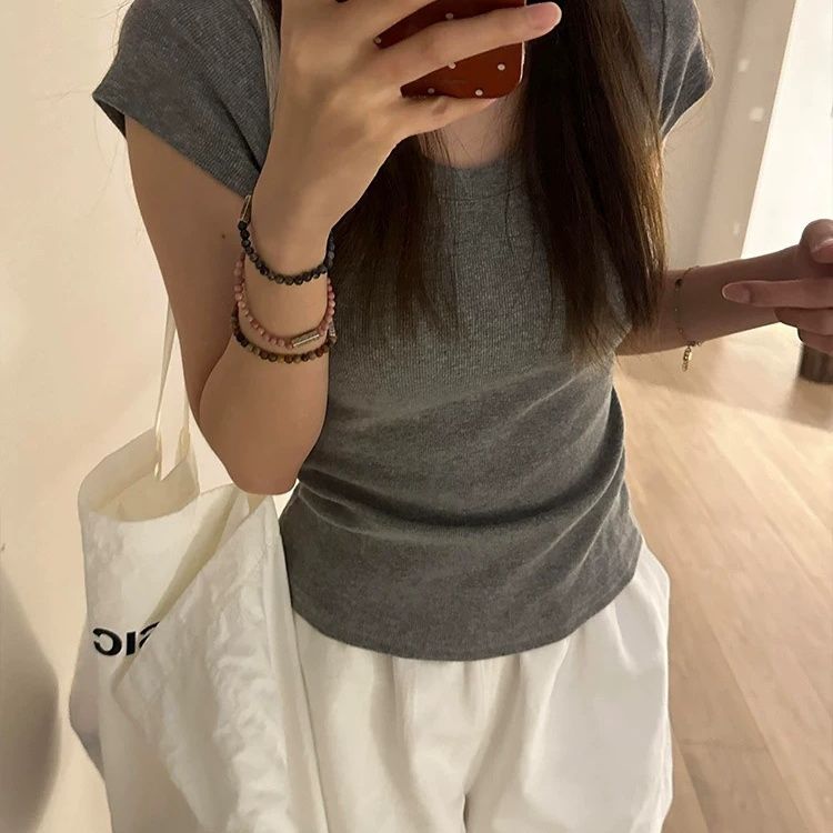 Damen Kurzarm T-Shirt mit Ausschnitt Slim Fit Grau