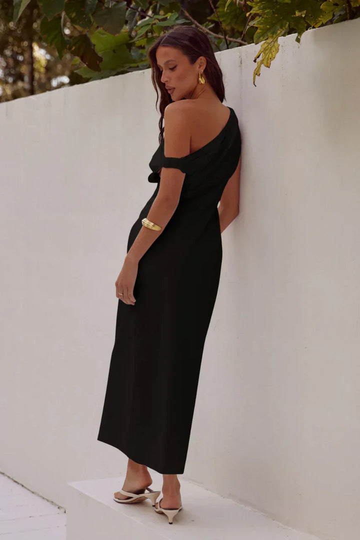Leinenkleid mit schräger Schulter