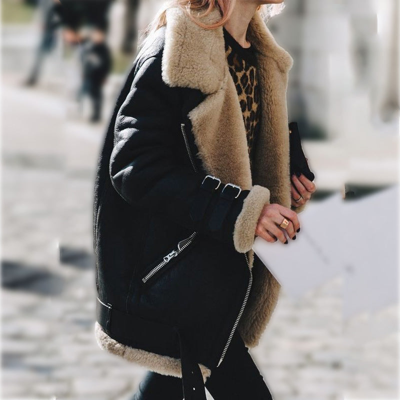 Drune | Fliegerjacke - warme Kunstpelzjacke mit Riemendetails