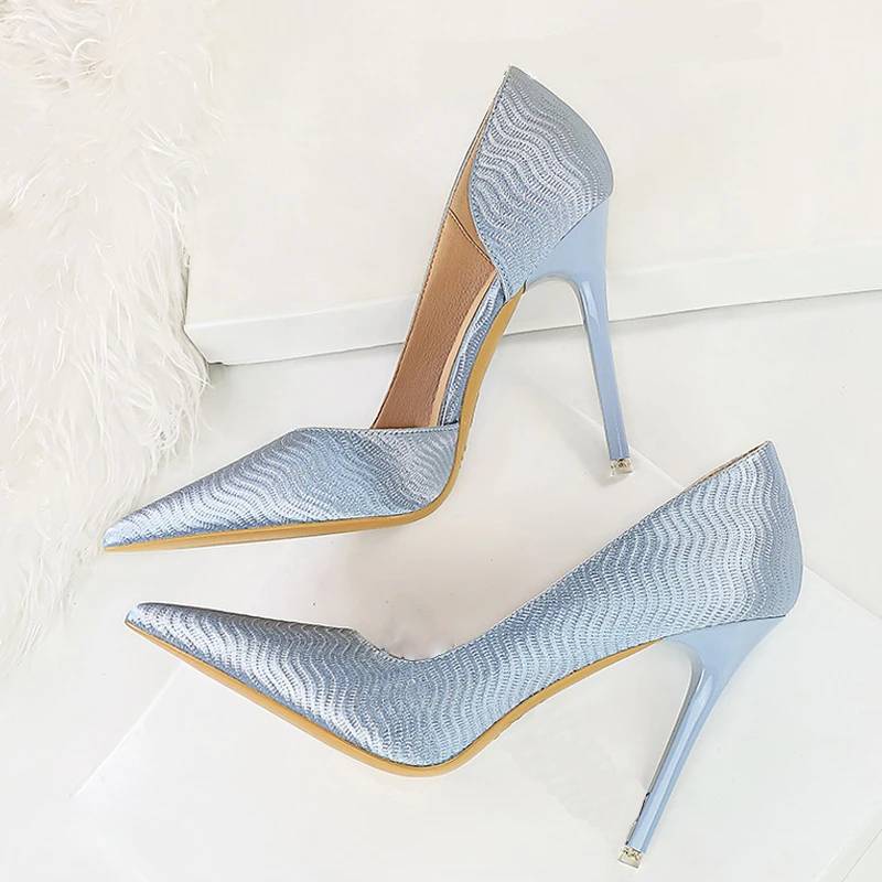 Drune | Looking At The Moon Stiletto