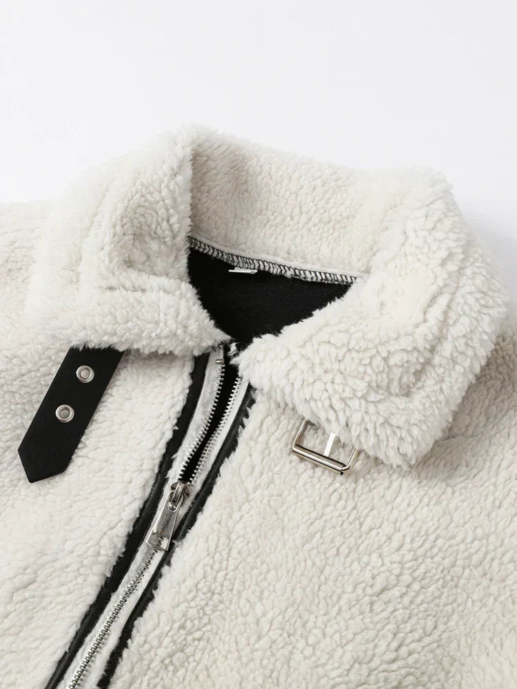 Drune | Lässiger Lambswool Mantel