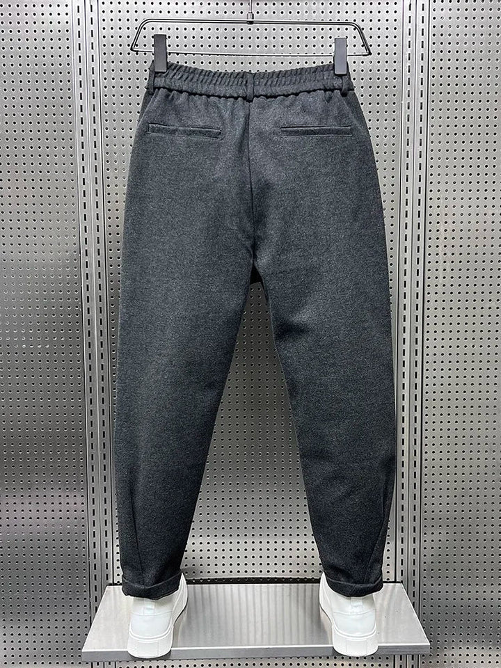 Drune | Elegante Stoffhose für Business Outfits