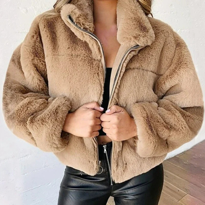 Drune - Velvet Touch Mantel mit Reißverschluss