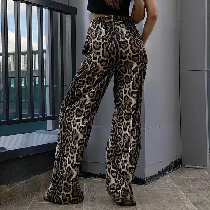 Drune | Weite Hose mit Leopardenmuster