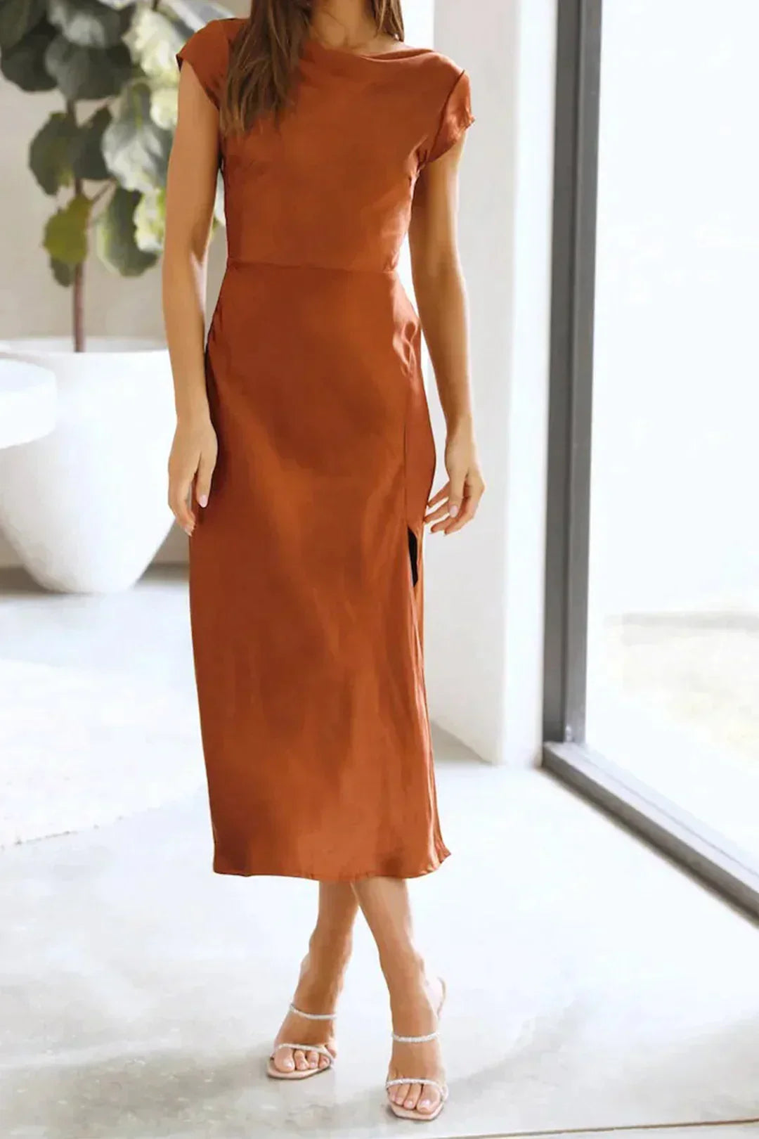 Drune | Elegantes Seidenkleid