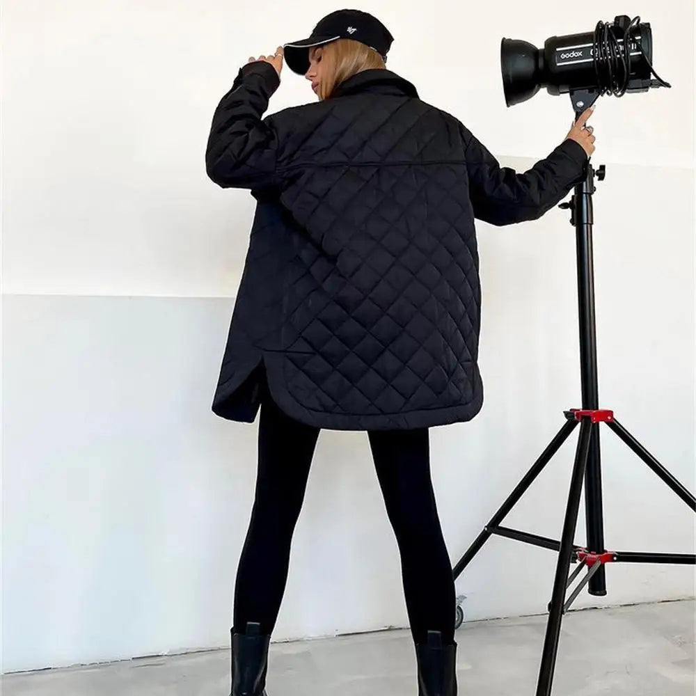 Drune | Klassisch gesteppte Jacke mit Druckknöpfen