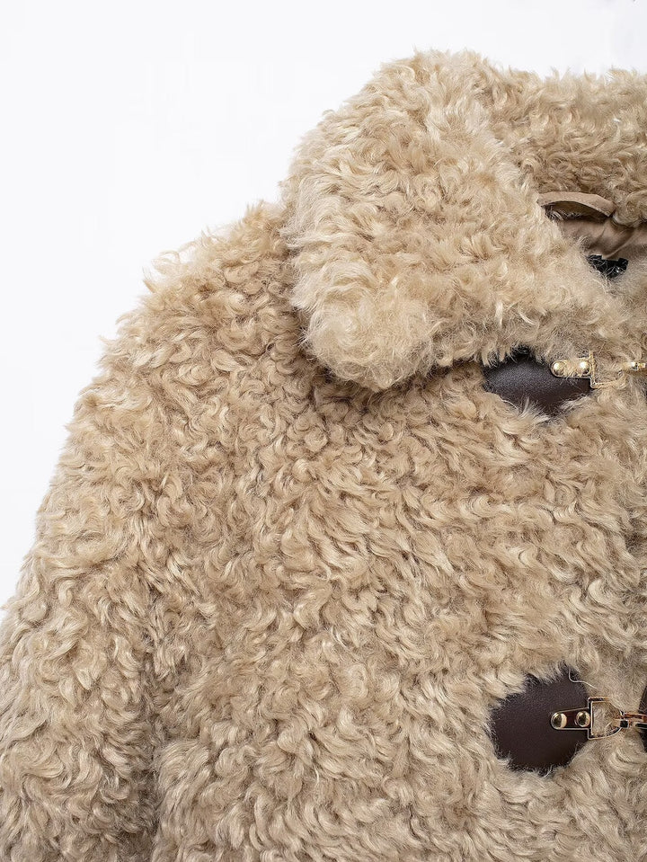 Drune | Damen Teddyjacke mit Schnallenverschluss