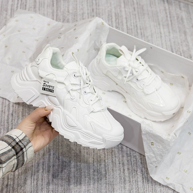 Drune - Klobige Sneakers aus Kunstleder