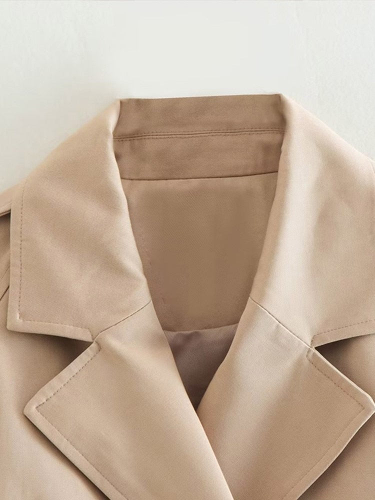 Drune | cropped Trenchcoat - stilvolle leichte beige Jacke für lässige oder geschäftliche Looks - vielseitige Outerwear für jeden Anlass