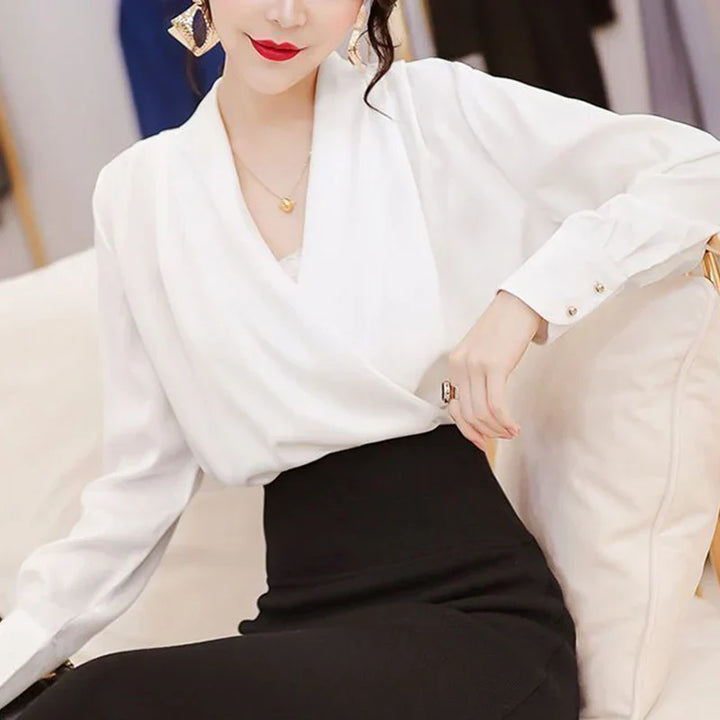 Drune | Elegante Satinbluse Mit V-ausschnitt Für Büro & Abend