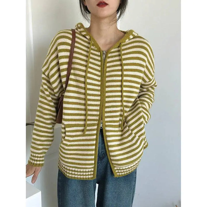 Drune | Gestreifter Kapuzenpullover Pullover