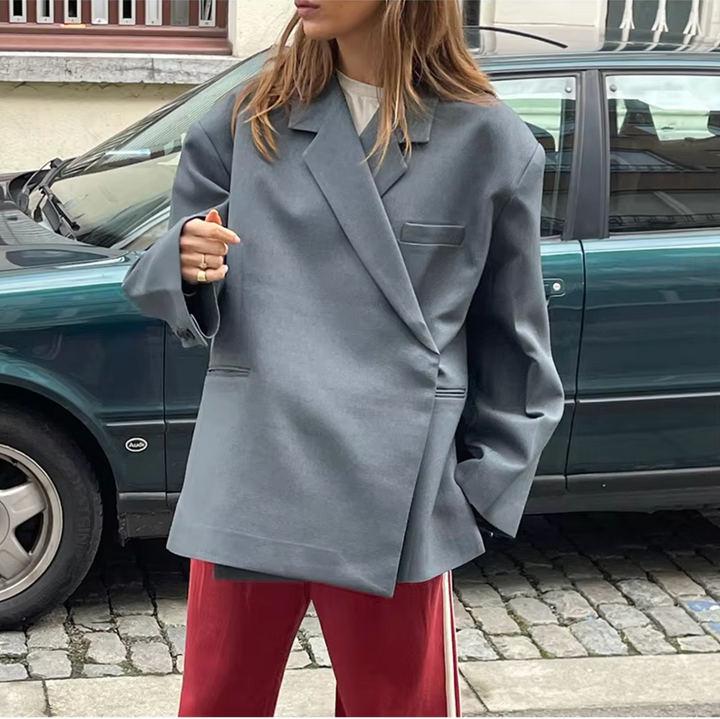 Drune | Übergroßer Schicker Damenblazer mit Langen Ärmeln und Knopfverschluss