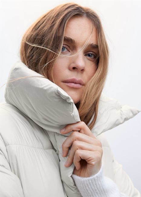 Drune | Pufferjacke Damen Reguläre Passform Warmer Schutz Essentielle Eleganz