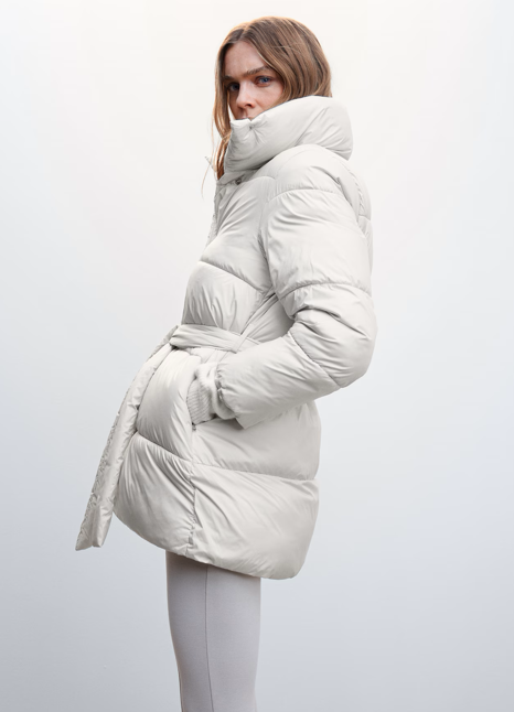 Drune | Pufferjacke Damen Reguläre Passform Warmer Schutz Essentielle Eleganz