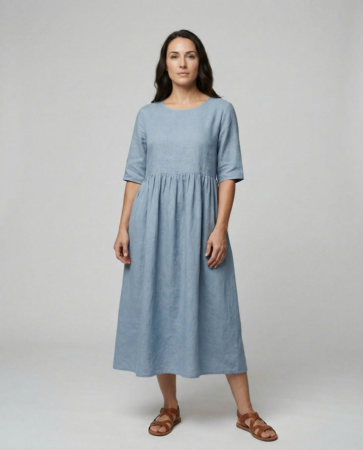Lässiges lockeres Sommerkleid