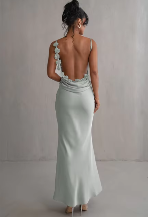 Drune | Modisches Florales Kleid Mit Drapiertem Rückenausschnitt