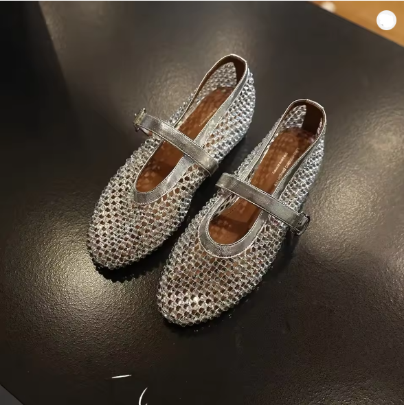 Damen Strass-beschmückte Mary Jane Flats Drune