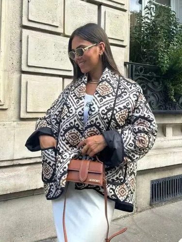 Drune | Jacke - Elegant - Luxuriöses Material - Geeignet für den täglichen Gebrauch der Frau