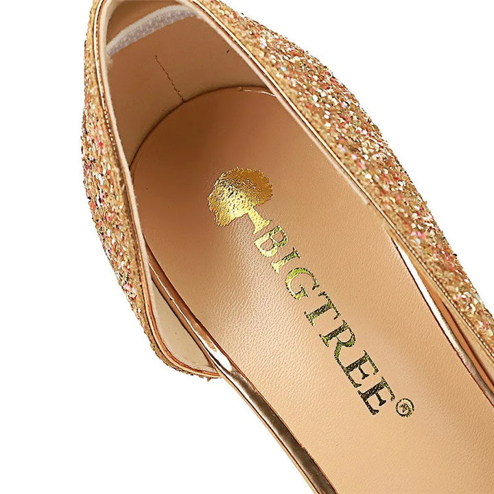 Drune | Glitzernder, Spitzer Stiletto Absatz