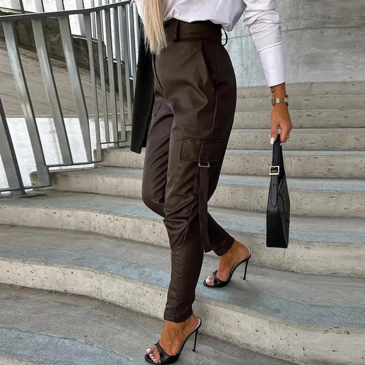 Drune | Moderne vegane Lederhose mit