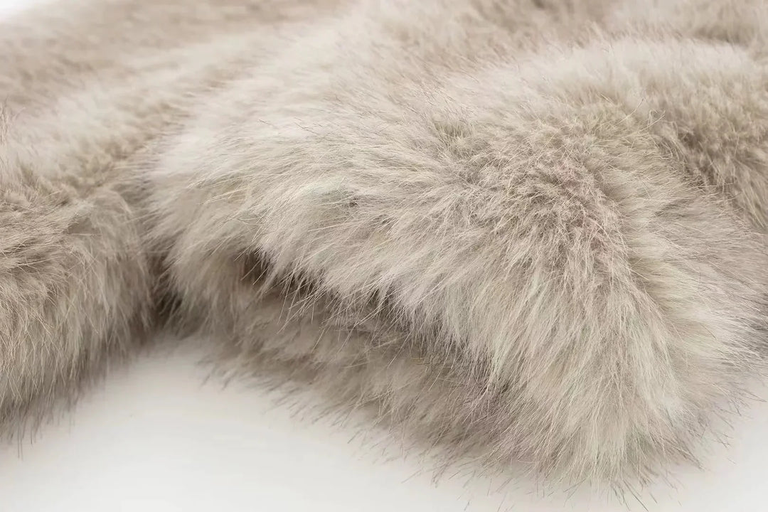 Drune | Warme Pelzjacke für Damen in stilvollem Design