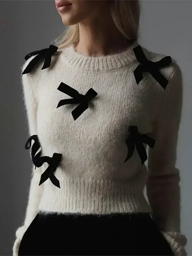 Drune | Pullover mit Rundhalsausschnitt und Schleifenknoten