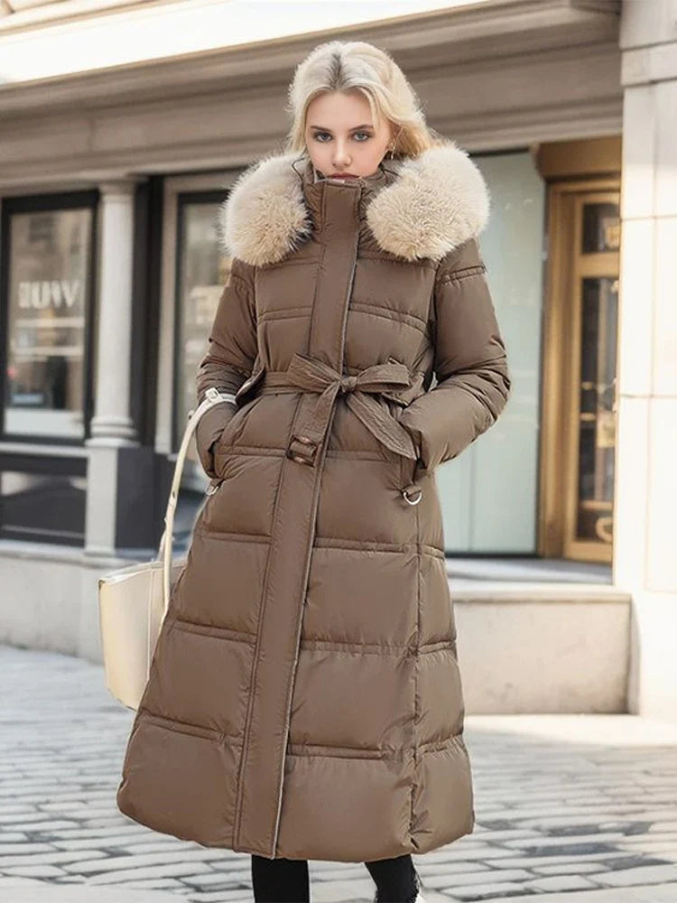 Drune - Winterjacke mit Fellkragen und Gürtel