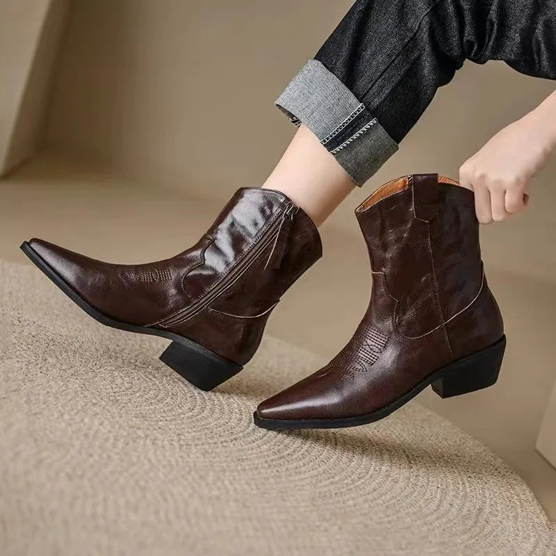 Drune | Damen Tapered Boots